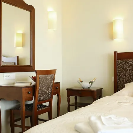 Babudri Near Porec For 10 People With Jacuzzi & * Strpacici