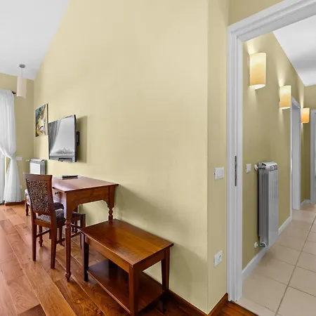 Babudri Near Porec For 10 People With Jacuzzi &
