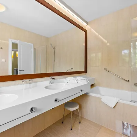 Babudri Near Porec For 10 People With Jacuzzi & *