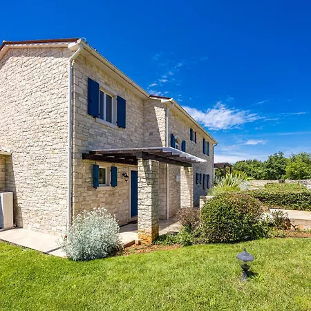 Babudri Near Porec For 10 People With Jacuzzi & *